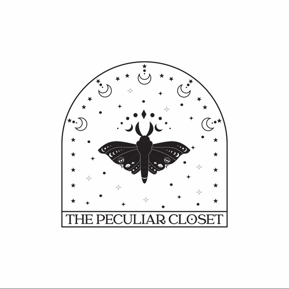 peculiar_closet